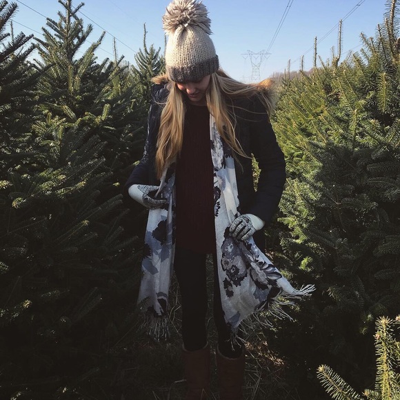 GET TO KNOW ME ❤️ - Picture 4 of 6